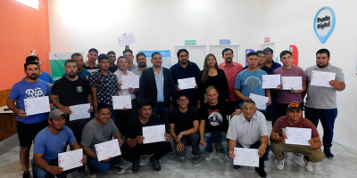 Entrega de certificados Curso de electricidad
